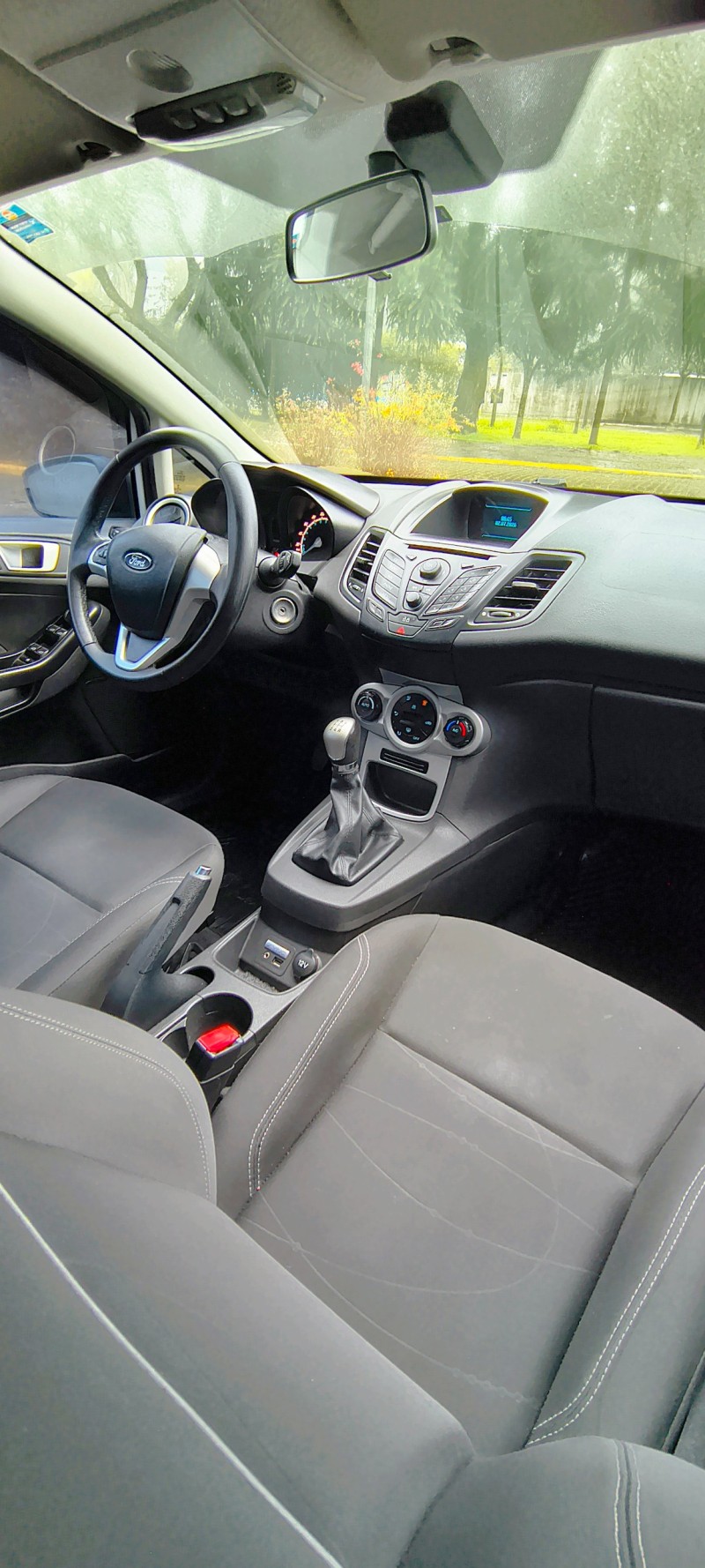 FIESTA 1.6 SE HATCH 16V FLEX 4P MANUAL - 2017 - FARROUPILHA