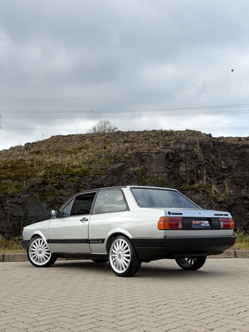 VOYAGE 1.8 GLS 8V ÁLCOOL 2P MANUAL - 1989 - FLORES DA CUNHA