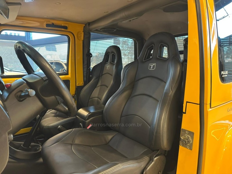 T4 3.2 TGV 4X4 16V TURBO DIESEL 2P MANUAL - 2013 - CAXIAS DO SUL