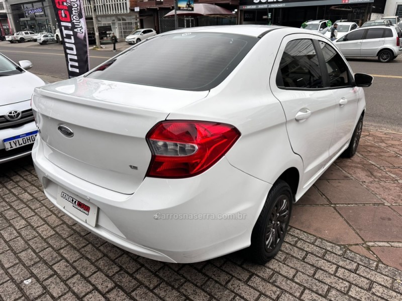 KA 1.5 SE SEDAN 12V FLEX 4P MANUAL - 2015 - CAMPO BOM