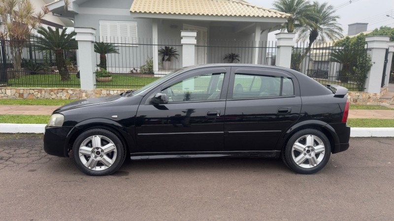 ASTRA  - 2004 - FELIZ