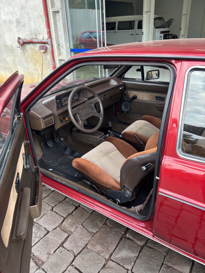 VOYAGE 1.8 LS ÁLCOOL 2P MANUAL - 1985 - SãO MARCOS