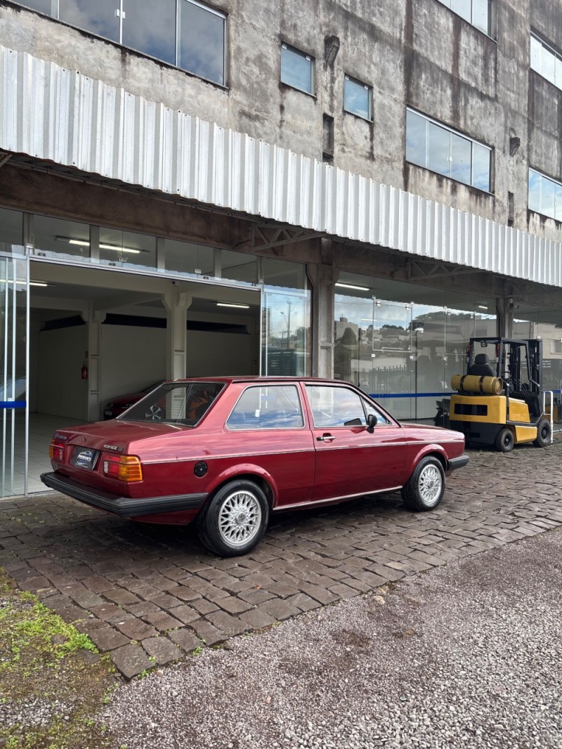 VOYAGE 1.8 LS ÁLCOOL 2P MANUAL - 1985 - SãO MARCOS