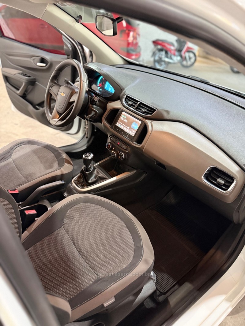 PRISMA 1.4 MPFI LTZ 8V FLEX 4P MANUAL - 2015 - ARROIO DO MEIO
