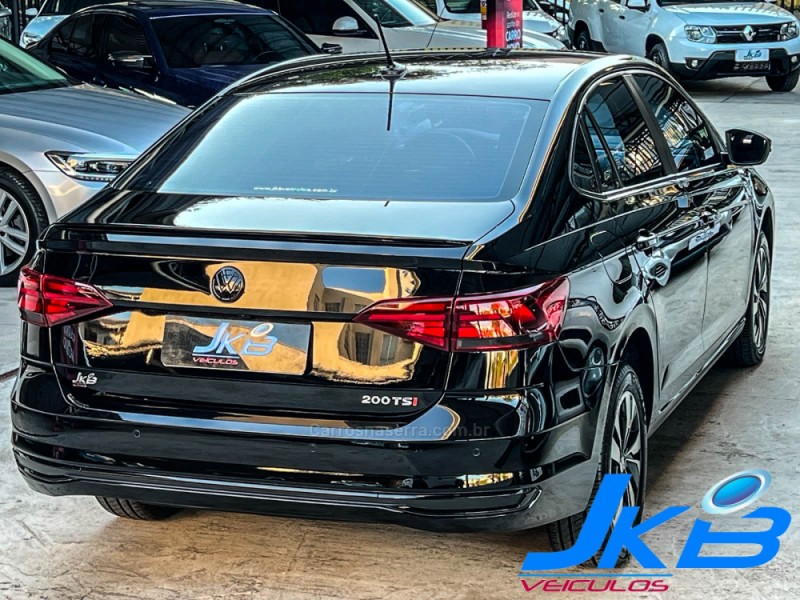 VIRTUS 1.0 200 TSI HIGHLINE AUTOMÁTICO - 2022 - NOVO HAMBURGO
