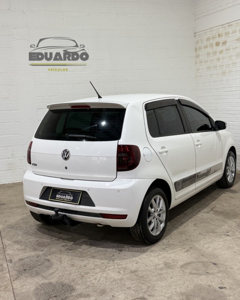 FOX 1.6 MI ROCK IN RIO 8V FLEX 4P MANUAL - 2014 - ARROIO DO MEIO