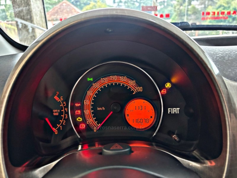 UNO 1.0 WAY 8V FLEX 4P MANUAL - 2011 - NOVA PRATA