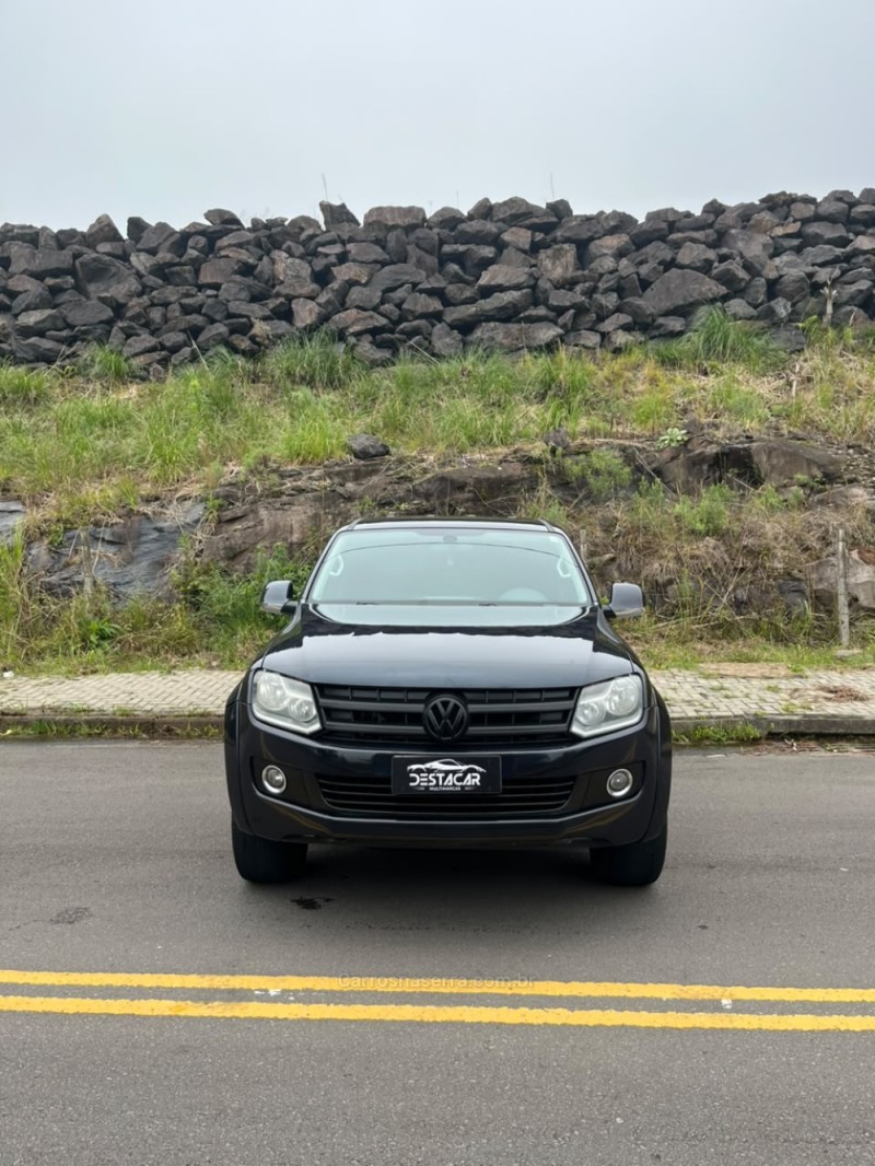 AMAROK 2.0 HIGHLINE 4X4 CD 16V TURBO INTERCOOLER DIESEL 4P AUTOMÁTICO - 2013 - CAXIAS DO SUL