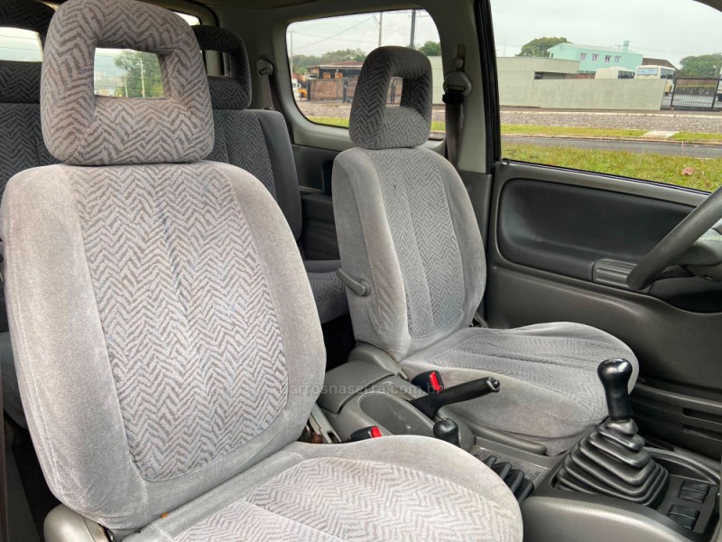 GRAND VITARA 1.6 4X4 16V GASOLINA 2P MANUAL - 2001 - DOIS IRMãOS