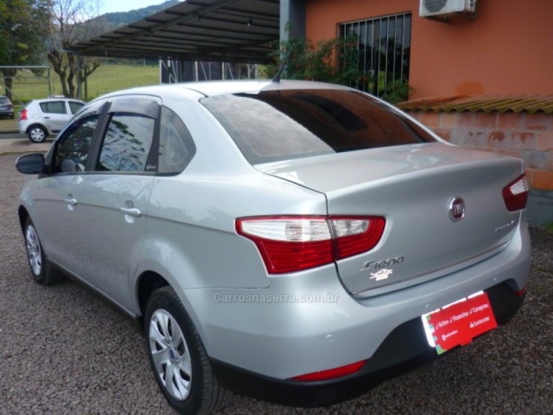 SIENA 1.4 MPI ATTRACTIVE 8V FLEX 4P MANUAL - 2017 - ARROIO DO MEIO