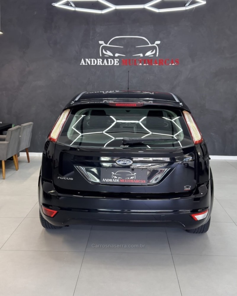 FOCUS 1.6 GLX 8V FLEX 4P MANUAL - 2012 - CAXIAS DO SUL