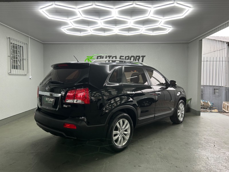 SORENTO 3.5 EX2 V6 4X4 24V GASOLINA 4P 7 LUGARES AUTOMÁTICO - 2012 - CAXIAS DO SUL