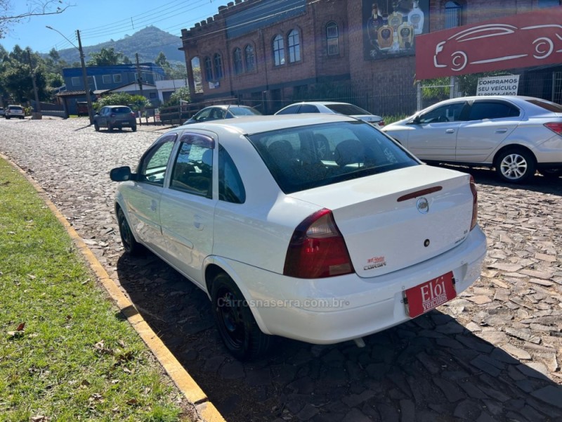CORSA 1.4 MPFI PREMIUM 8V FLEX 4P MANUAL - 2009 - DOIS IRMãOS