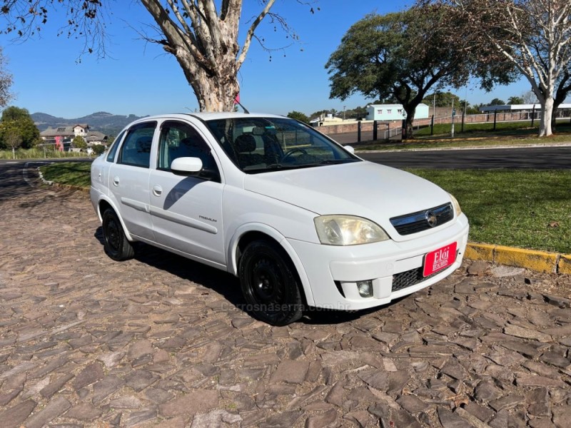 CORSA 1.4 MPFI PREMIUM 8V FLEX 4P MANUAL - 2009 - DOIS IRMãOS