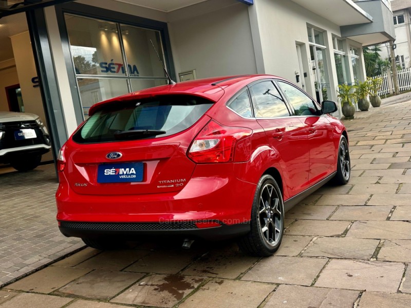 FOCUS 2.0 TITANIUM HATCH 16V FLEX 4P AUTOMÁTICO - 2014 - GUAPORé