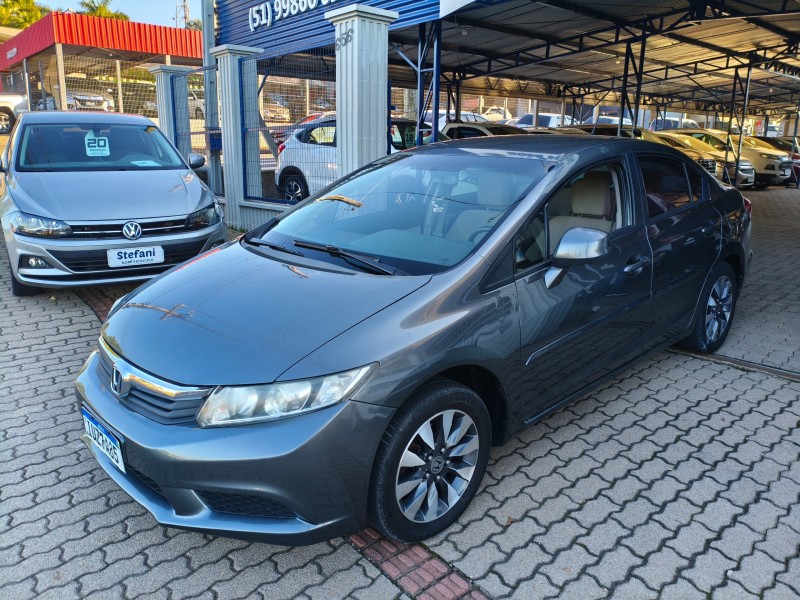 civic 1.8 lxs 16v flex 4p automatico 2014 bom principio