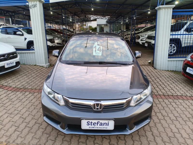 CIVIC 1.8 LXS 16V FLEX 4P AUTOMÁTICO - 2014 - BOM PRINCíPIO