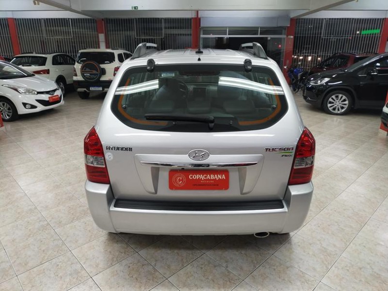 TUCSON 2.0 MPFI GLS BASE 16V 143CV 2WD FLEX 4P AUTOMÁTICO - 2016 - CAXIAS DO SUL