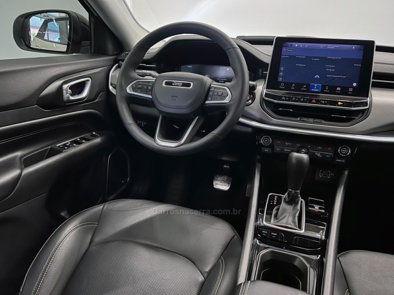 COMPASS 1.3 LONGITUDE T270 16V TURBO FLEX 4P AUTOMÁTICO - 2025 - FLORES DA CUNHA