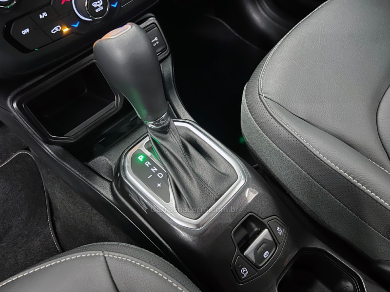 RENEGADE 1.3 LONGITUDE T270 16V TURBO FLEX 4P AUTOMÁTICO - 2025 - FLORES DA CUNHA