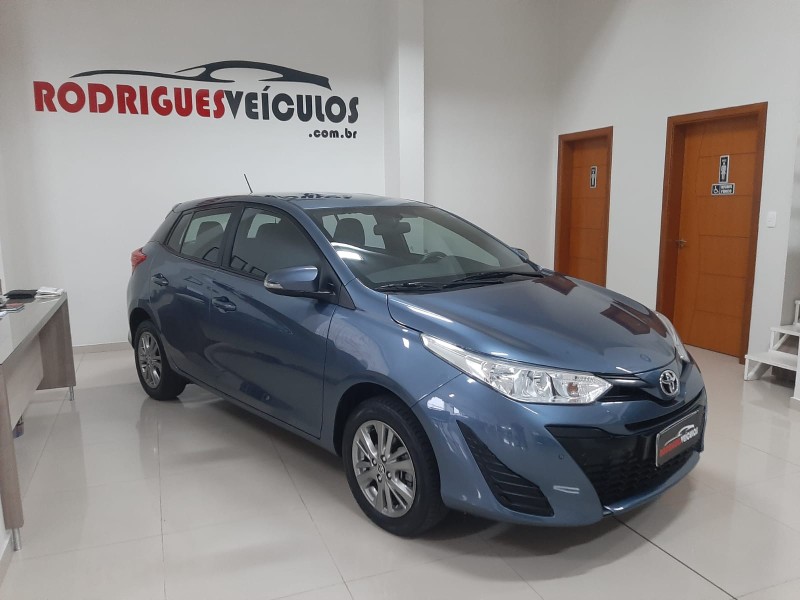 yaris 1.5 16v xl plus tech flex automatico 2022 caxias do sul