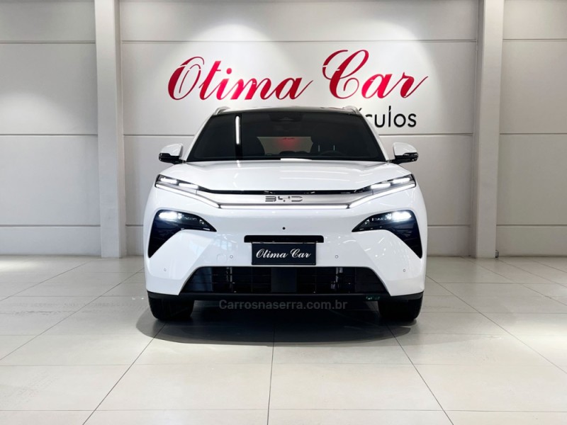 ATTO 8 1.5 PHEV 16V 36.6 KW HÍBRIDO 4P AUTOMÁTICO - 2027 - FLORES DA CUNHA