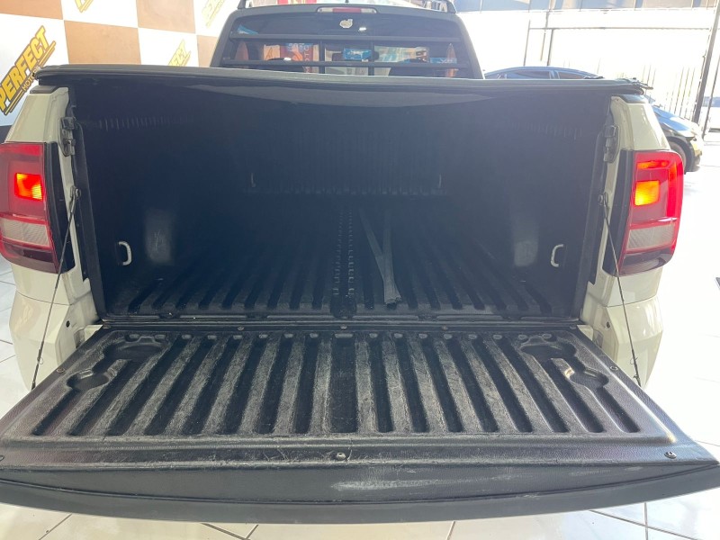 SAVEIRO 1.6 MI TRENDLINE CS 8V FLEX 2P MANUAL - 2021 - PORTãO