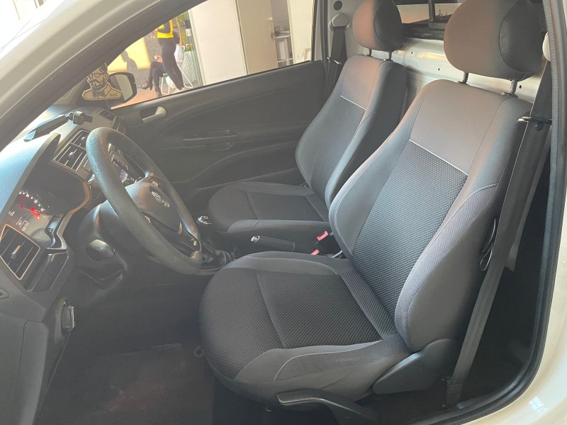 SAVEIRO 1.6 MI TRENDLINE CS 8V FLEX 2P MANUAL - 2021 - PORTãO