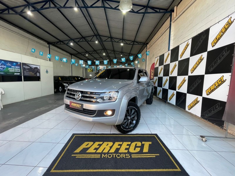 AMAROK 2.0 HIGHLINE EXTREME 4X4 CD 16V 4P AUTOMÁTICO - 2015 - PORTãO