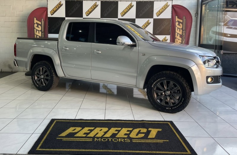 AMAROK 2.0 HIGHLINE EXTREME 4X4 CD 16V 4P AUTOMÁTICO - 2015 - PORTãO
