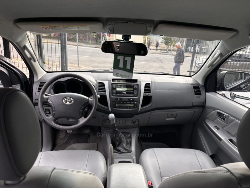 HILUX 3.0 SR 4X2 CD 16V TURBO INTERCOOLER DIESEL 4P MANUAL - 2011 - CAXIAS DO SUL