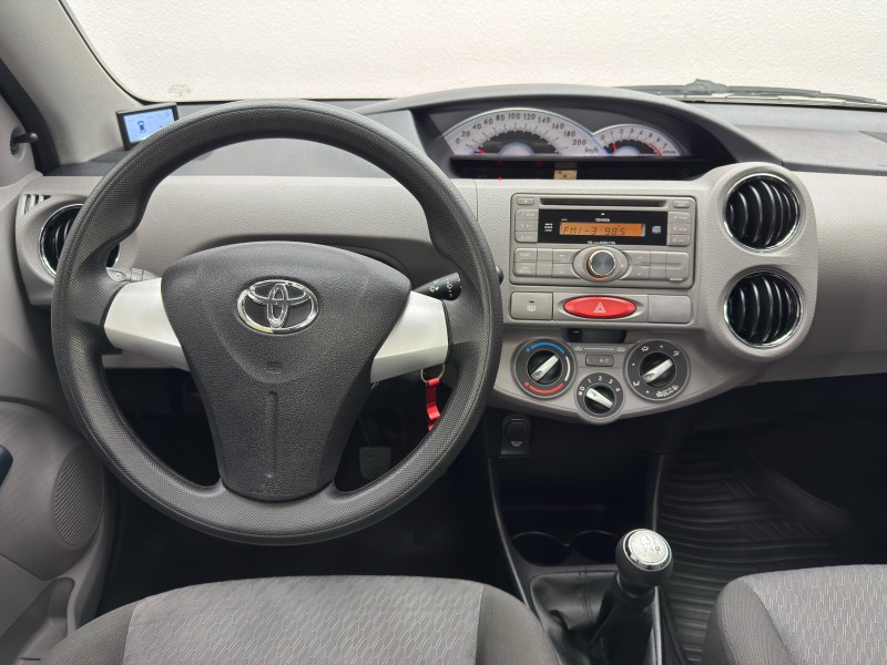 ETIOS 1.5 XLS 16V FLEX 4P MANUAL - 2013 - CAXIAS DO SUL