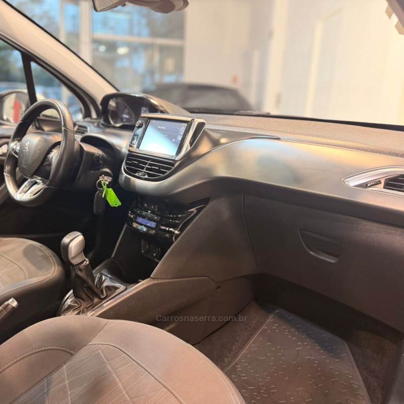 208 1.6 GRIFFE 16V FLEX 4P MANUAL - 2015 - NOVO HAMBURGO