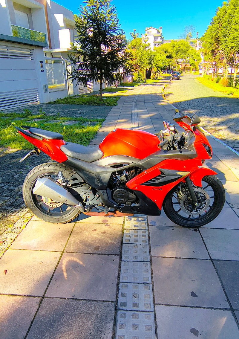 COMET GT 250R  - 2015 - FARROUPILHA