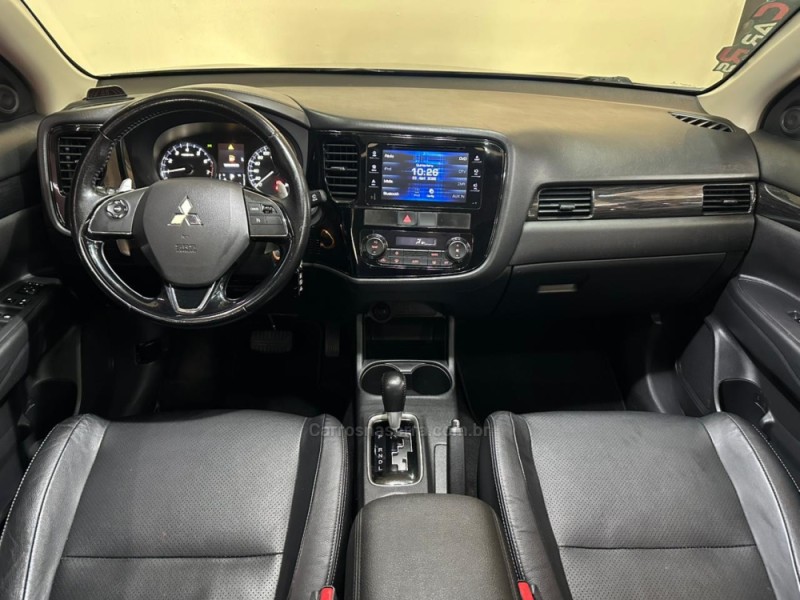 OUTLANDER 2.0 16V GASOLINA 4P AUTOMÁTICO - 2016 - NOVO HAMBURGO