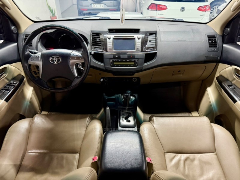 HILUX SW4 3.0 SRV 4X4 16V TURBO INTERCOOLER DIESEL 4P AUTOMÁTICO - 2014 - CAXIAS DO SUL