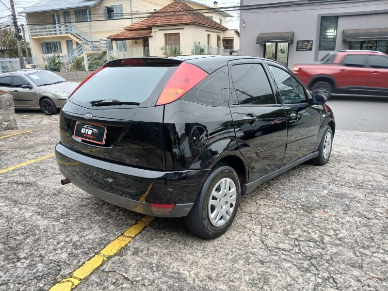 FOCUS 1.8 16V GASOLINA 4P MANUAL - 2003 - FARROUPILHA