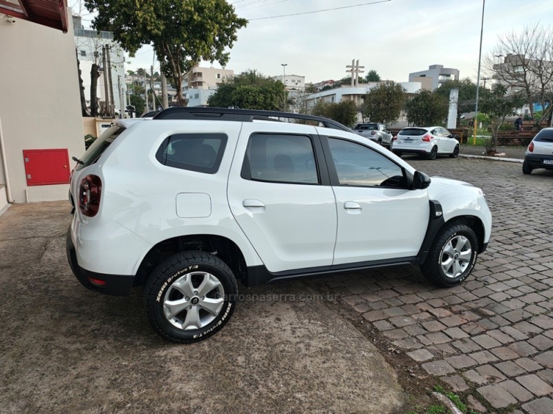 DUSTER 1.6 INTENSE 16V FLEX 4P MANUAL - 2023 - GUAPORé