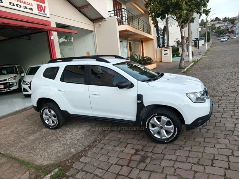 DUSTER 1.6 INTENSE 16V FLEX 4P MANUAL - 2023 - GUAPORé