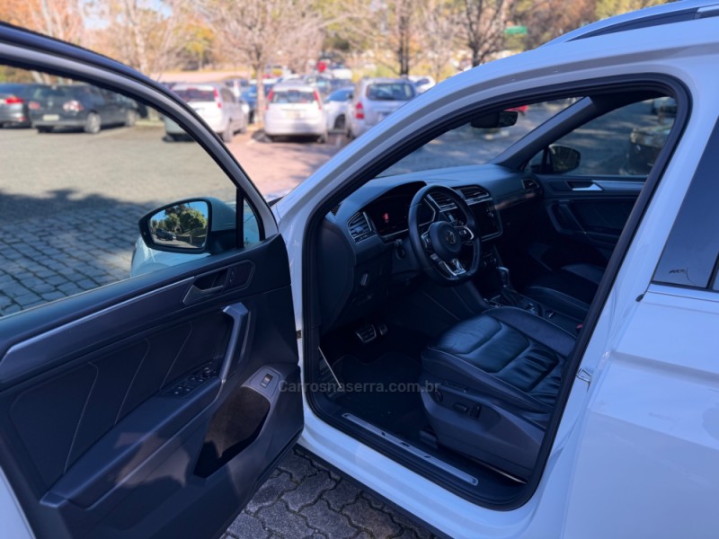 TIGUAN 2.0 ALLSPACE R-LINE 350 TSI 4X4 GASOLINA 4P - 2020 - CAXIAS DO SUL