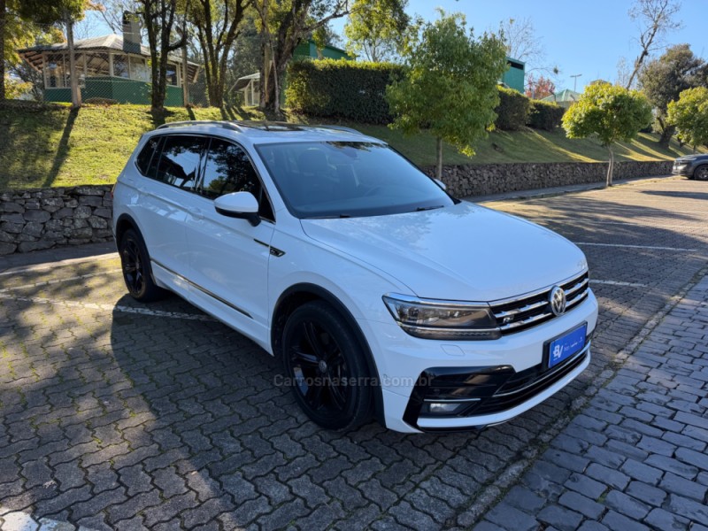 TIGUAN 2.0 ALLSPACE R-LINE 350 TSI 4X4 GASOLINA 4P - 2020 - CAXIAS DO SUL