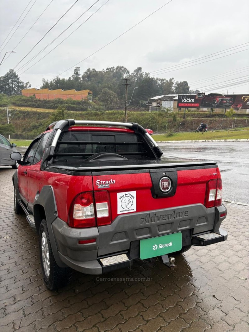 STRADA 1.8 MPI ADVENTURE CD 16V FLEX 2P MANUAL - 2012 - CAXIAS DO SUL