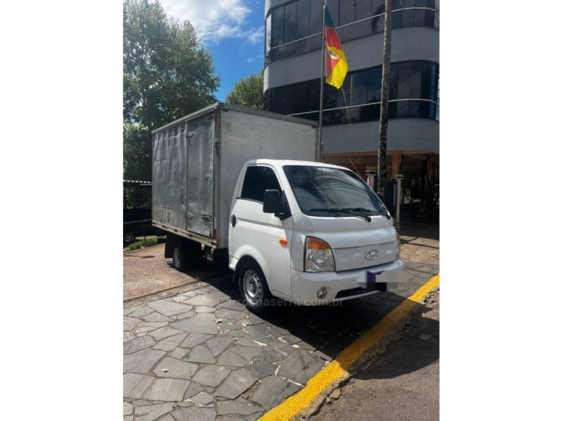 HR 2.5 TCI HD BAU 4X2 8V 97CV TURBO INTERCOOLER DIESEL 2P MANUAL - 2010 - SãO PEDRO DA SERRA