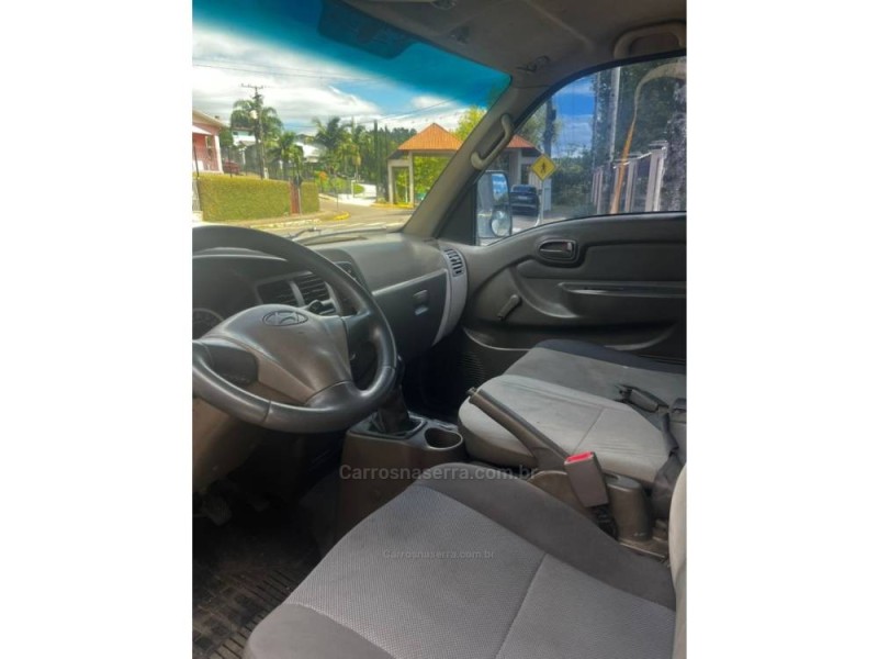 HR 2.5 TCI HD BAU 4X2 8V 97CV TURBO INTERCOOLER DIESEL 2P MANUAL - 2010 - SãO PEDRO DA SERRA
