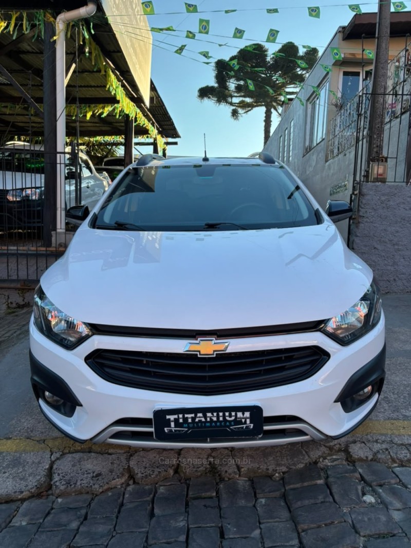 ONIX 1.4 MPFI ACTIV 8V FLEX 4P MANUAL - 2017 - SãO FRANCISCO DE PAULA