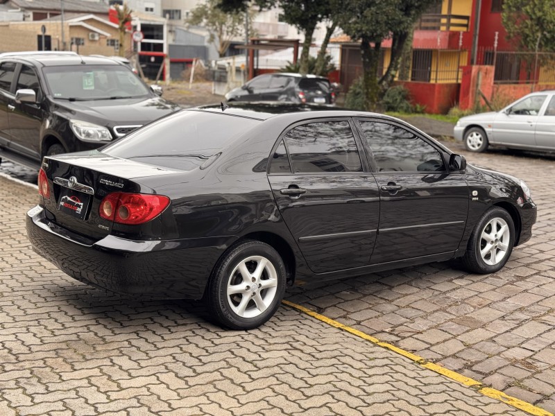COROLLA 1.6 XLI 16V GASOLINA 4P AUTOMÁTICO - 2006 - CAXIAS DO SUL
