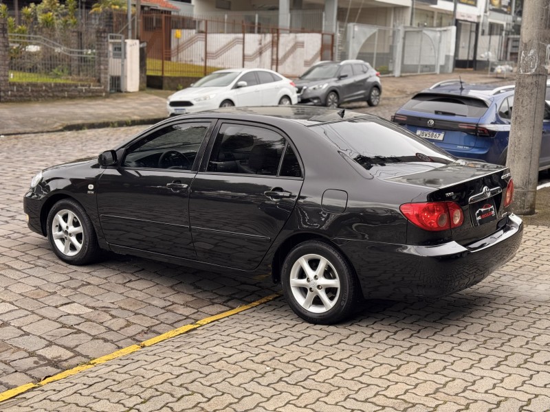 COROLLA 1.6 XLI 16V GASOLINA 4P AUTOMÁTICO - 2006 - CAXIAS DO SUL