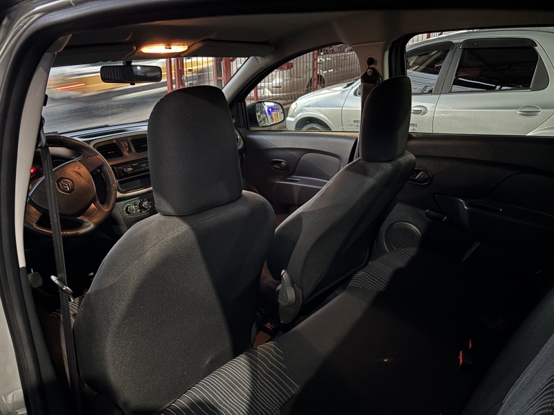 SANDERO 1.0 AUTHENTIQUE 12V FLEX 4P MANUAL - 2017 - CAXIAS DO SUL