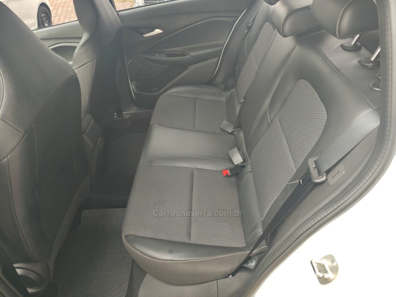 ONIX 1.0 LTZ 8V TURBO FLEX 4P AUTOMÁTICO - 2025 - GUAPORé