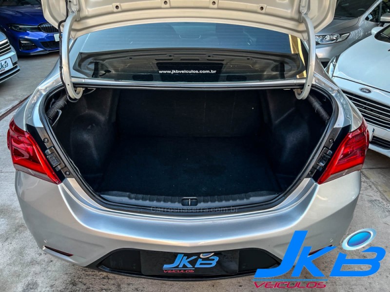 PRISMA 1.4 MPFI LT 8V FLEX 4P MANUAL - 2018 - NOVO HAMBURGO